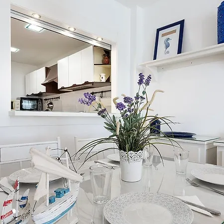 Monko Kalypso Apartment